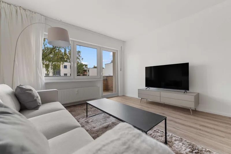 Stilvolle 3-Zimmer Wohnung in Neukölln - voll möbliert — photo 1